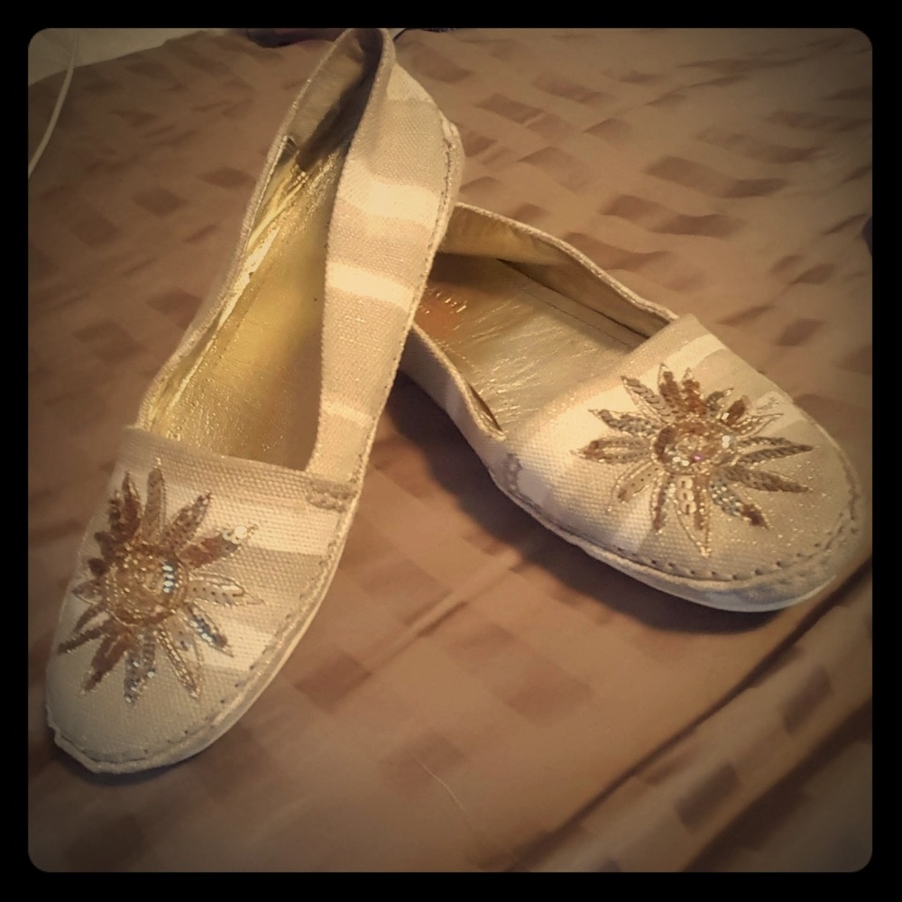 Coach flats